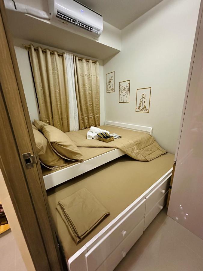 S Residences Tower 3 Moa Luxe Staycation By C Манила Екстериор снимка