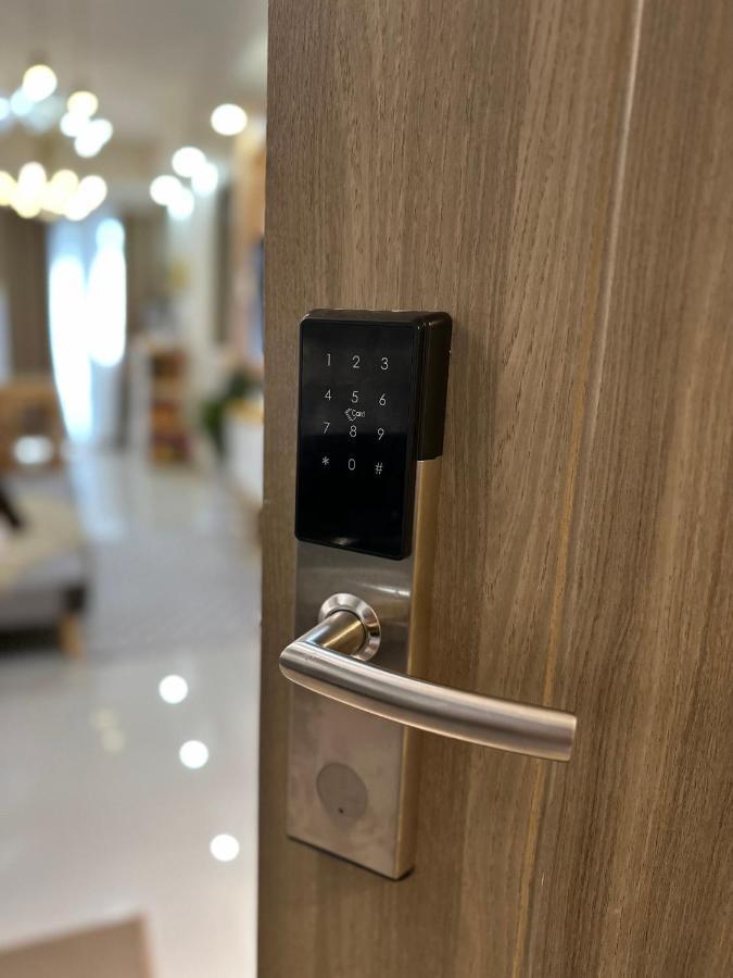 S Residences Tower 3 Moa Luxe Staycation By C Манила Екстериор снимка