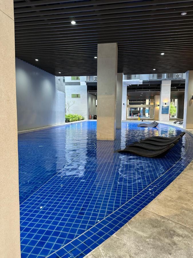 S Residences Tower 3 Moa Luxe Staycation By C Манила Екстериор снимка