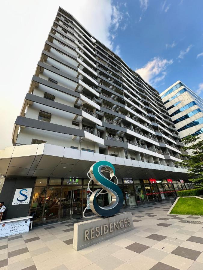 S Residences Tower 3 Moa Luxe Staycation By C Манила Екстериор снимка
